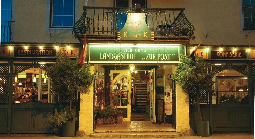Kaisergasthof - carbon neutral hotel in Attersee