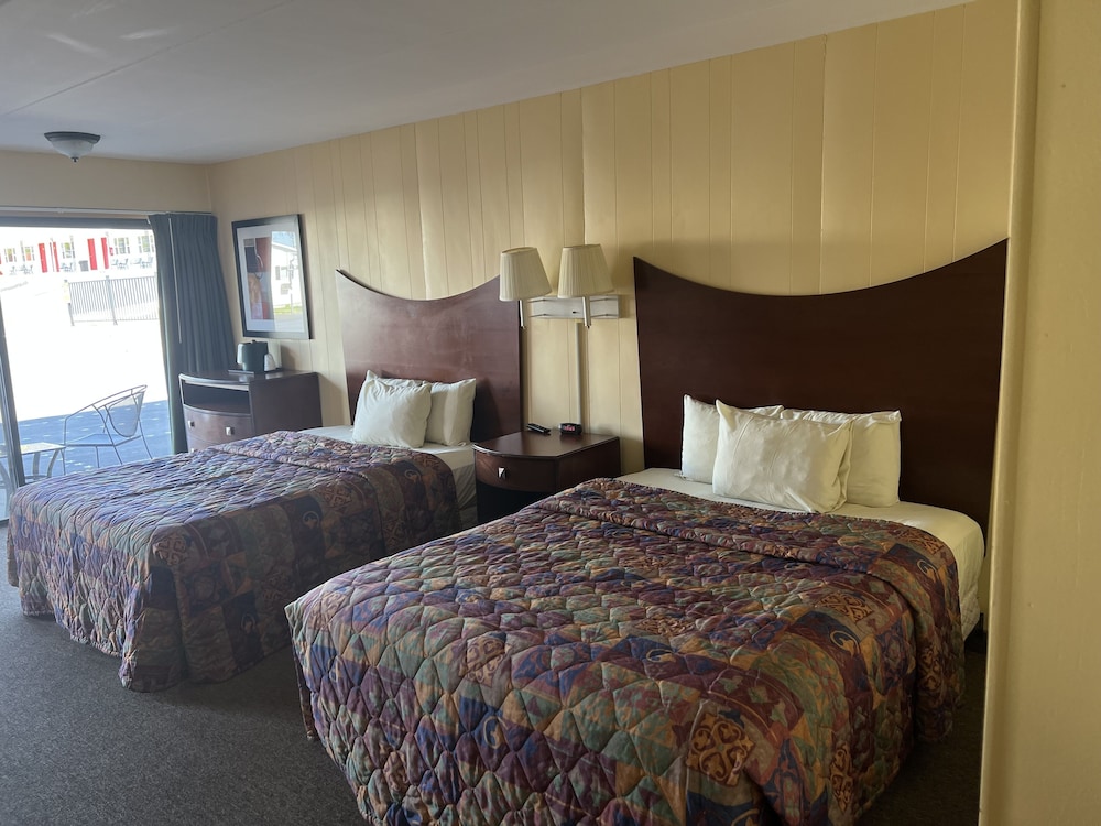 All Star Inn & Suites - photo 154