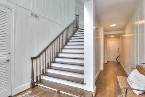 4819 W Beach Drive - featured photo