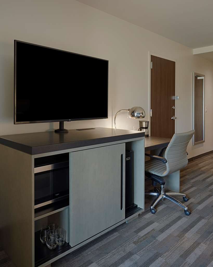 Hyatt House Columbus OSU Short North - photo 18