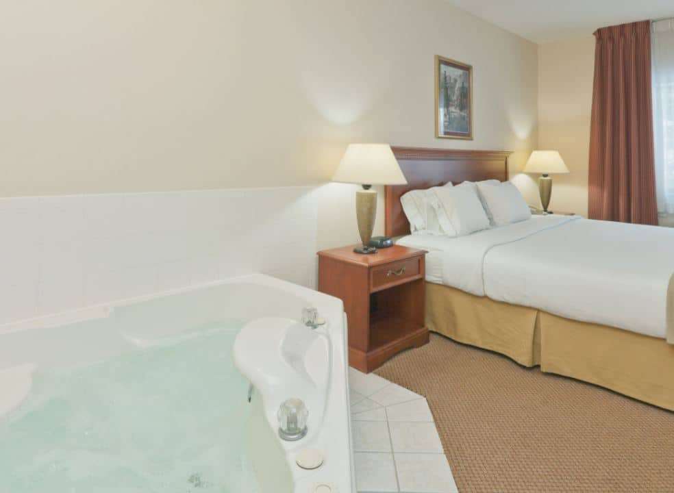 Baymont by Wyndham Portage Indiana Dunes - photo 13