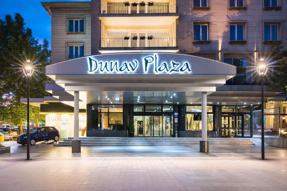 Dunav Plaza Hotel — 4-Star Luxury Hotel in Ruse, Bulgaria