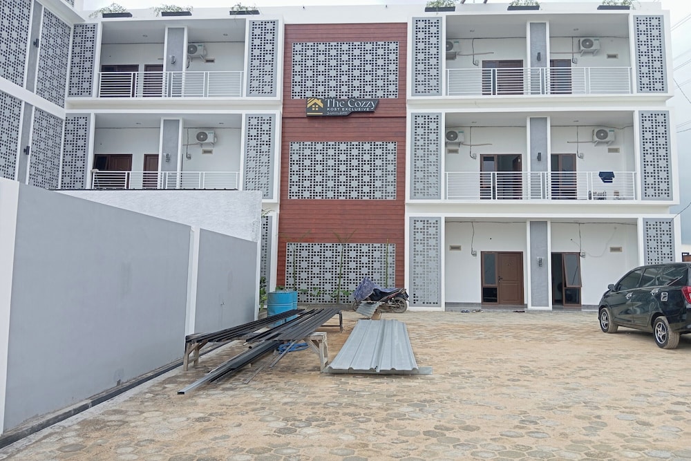 OYO 94070 The Cozzy Exclusive Syariah in Bandar Lampung, Indonesia