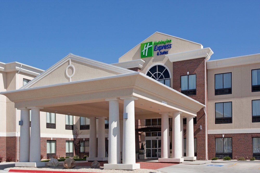 Holiday Inn Express & Suites Buffalo by IHG in Buffalo, United States