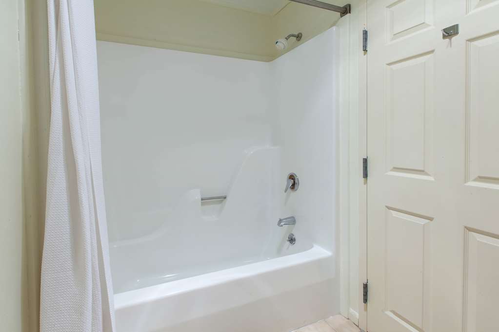 Apple Tree Inn SureStay Collection by Best Western - photo 28
