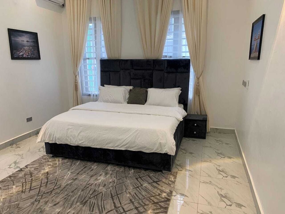 Welead Homes — 4-Star Luxury Hotel in Abuja, Nigeria