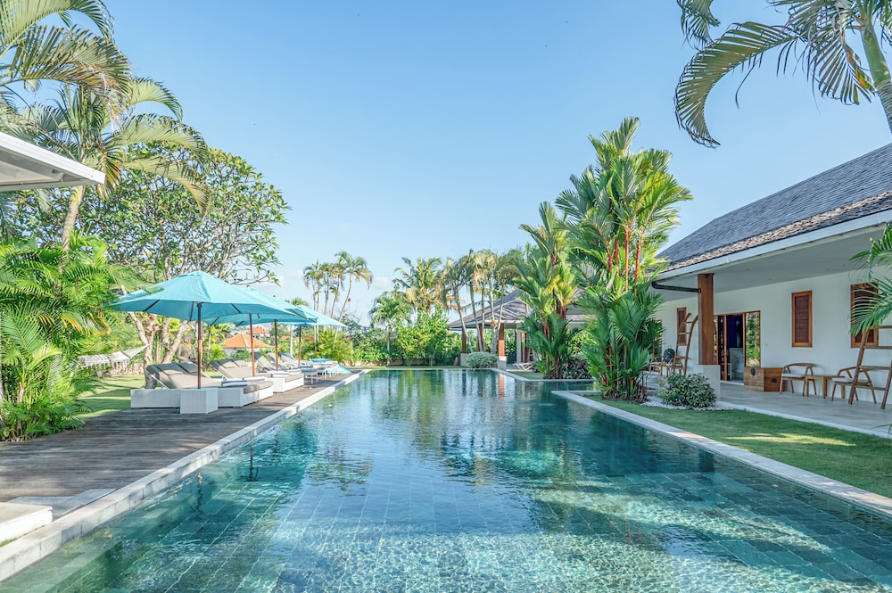Villa Mimpi Nyata — 4-Star Luxury Hotel in Canggu, Indonesia
