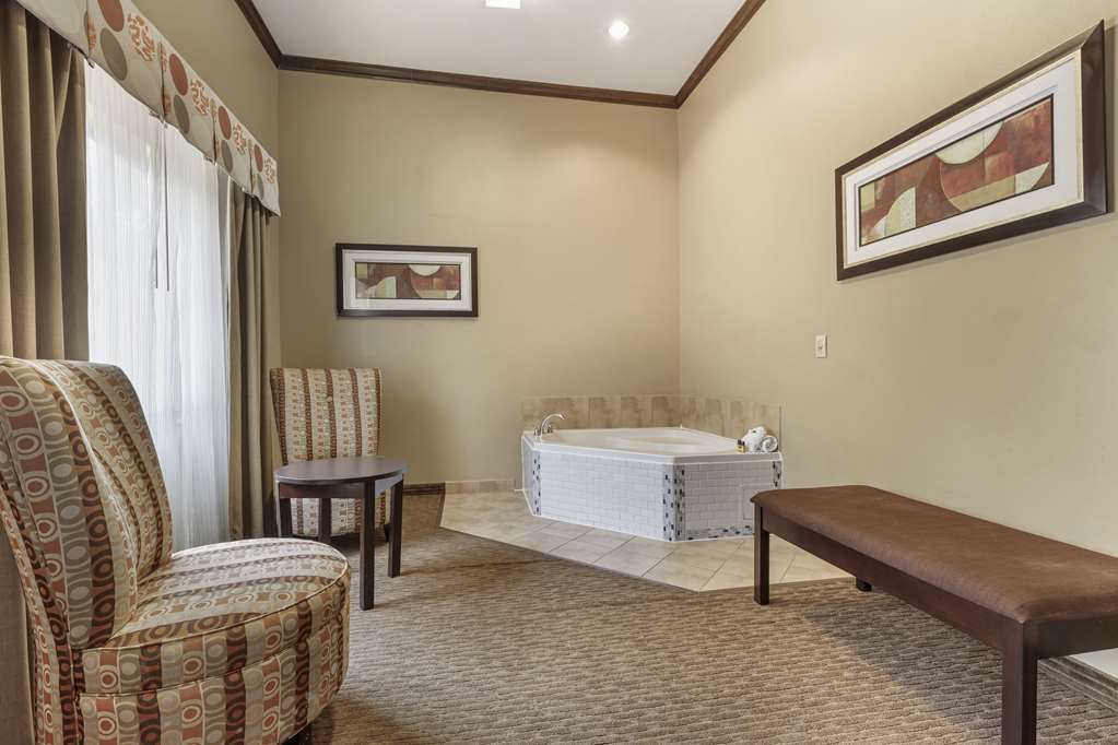 Best Western Plus Texoma Hotel & Suites - photo 26