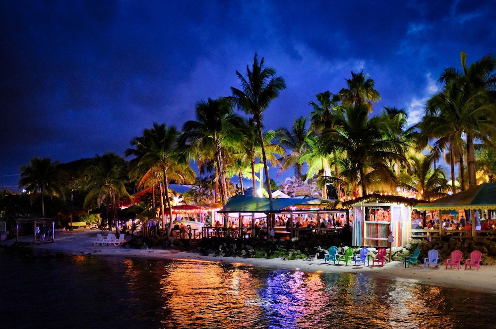 Capt Hiram's Resort - photo 33