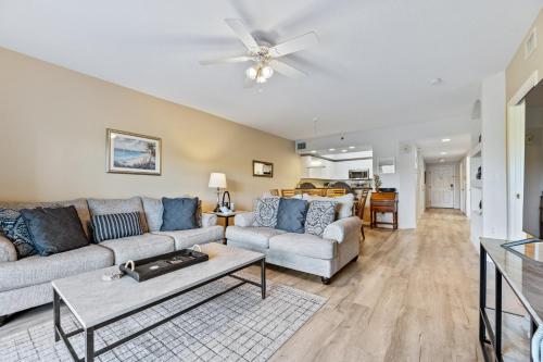 Lovely 32 condo looking out over the Estuary Ocean Walk Building 4 205 — 4-Star Luxury Hotel in Edgewater, United States