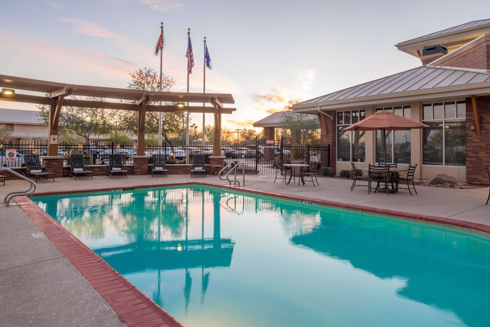 Hilton Garden Inn Yuma Pivot Point - photo 28
