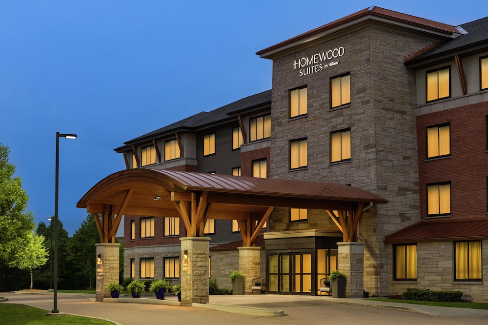 Homewood Suites by Hilton Burlington - photo 38
