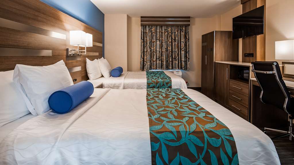 Best Western Plus Stadium Inn - photo 10