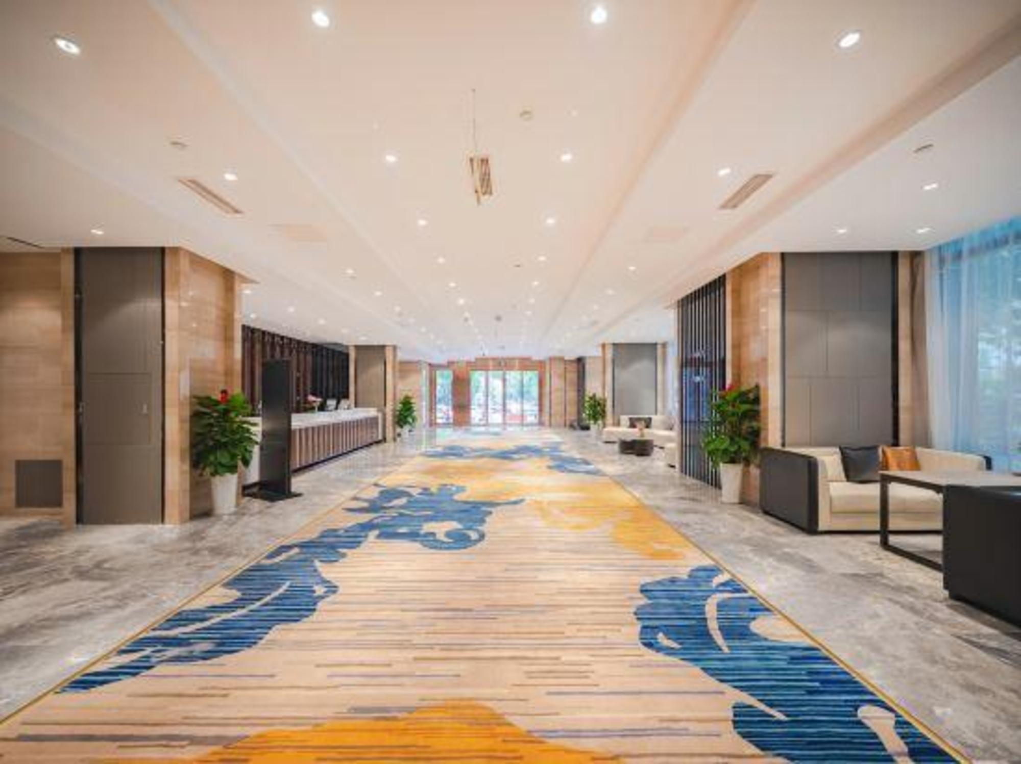 Totem Impress Hotel in Deyang, People's Republic of China