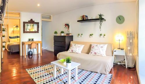 Beautiful cozy flat in Flowers Garden
