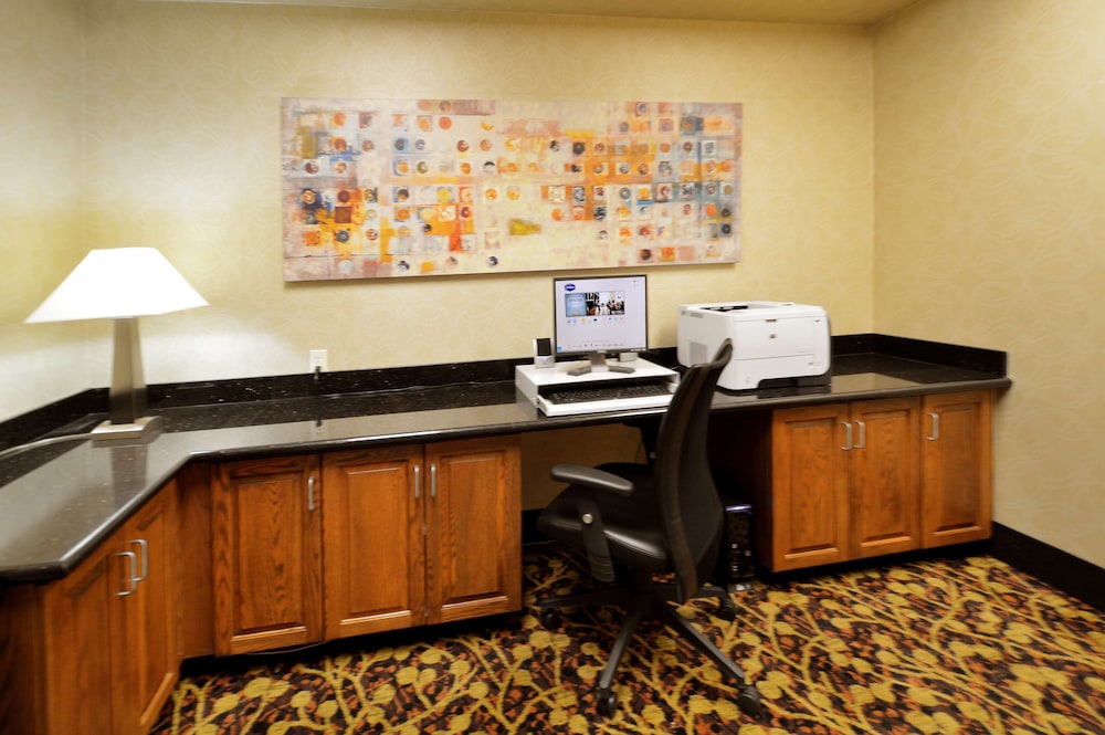 Hampton Inn & Suites Carson City - photo 61