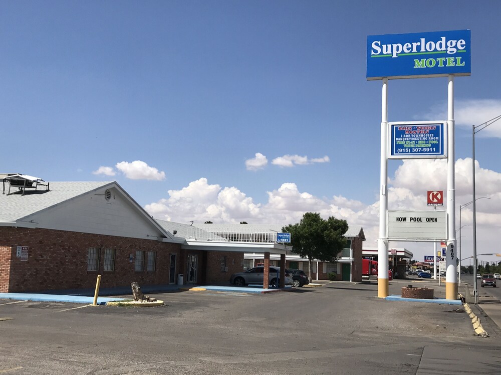 SuperLodge Motel - photo 52