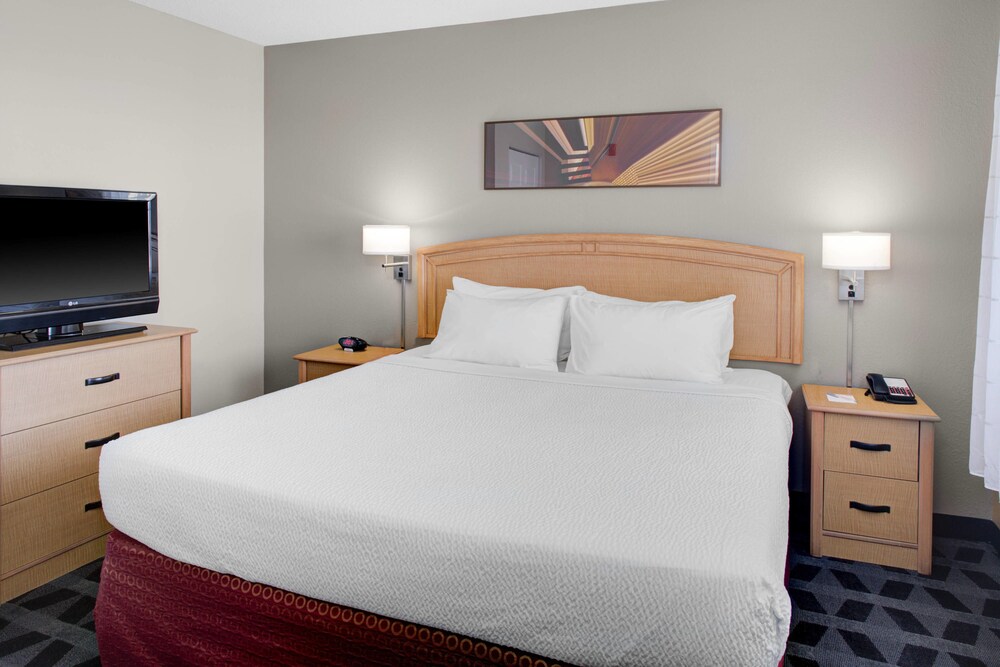 TownePlace Suites by Marriott Wichita East - photo 5