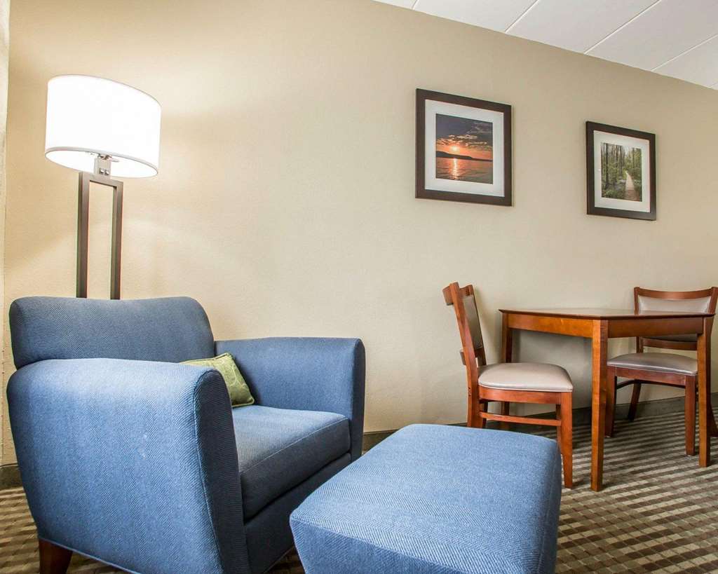 Comfort Inn Hammond I 94 - photo 41