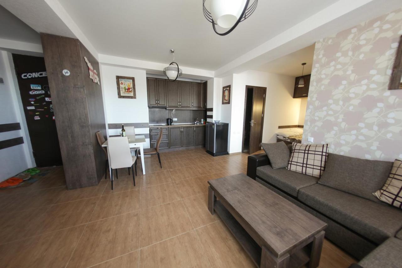 Mountain Cricket Chalets and Apartments Gudauri
