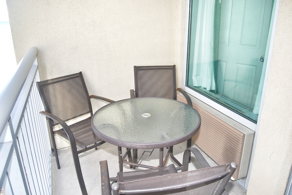 Grand Atlantic Resort 601 Efficiency Studio Bedroom Condo by RedAwning - photo 18