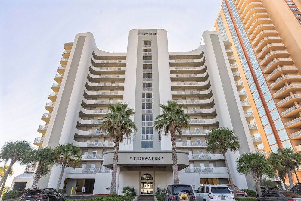 Stunning Oceanfront Condo with Resort Amenities condo - photo 35