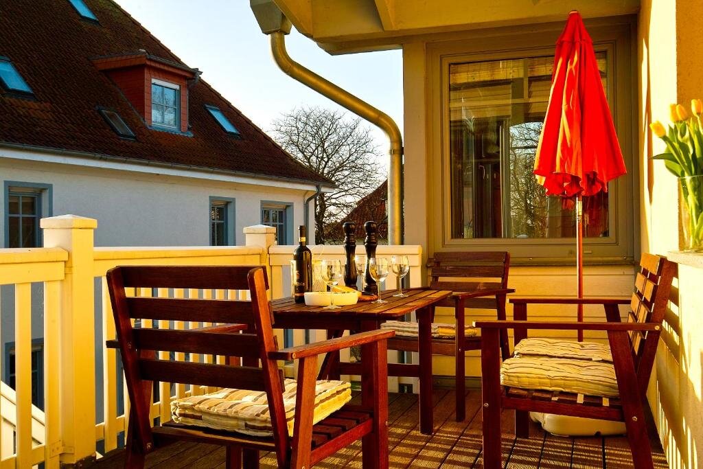 FeWo an der Ostsee Nr. 5 — 4-Star Luxury Hotel in None, Germany