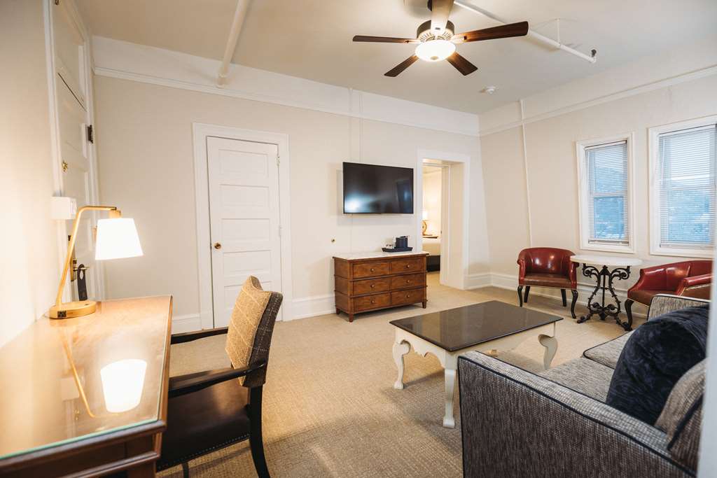 Hotel Colorado - photo 11