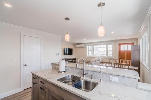 Lighthouse Suites at Pine Point - photo 65