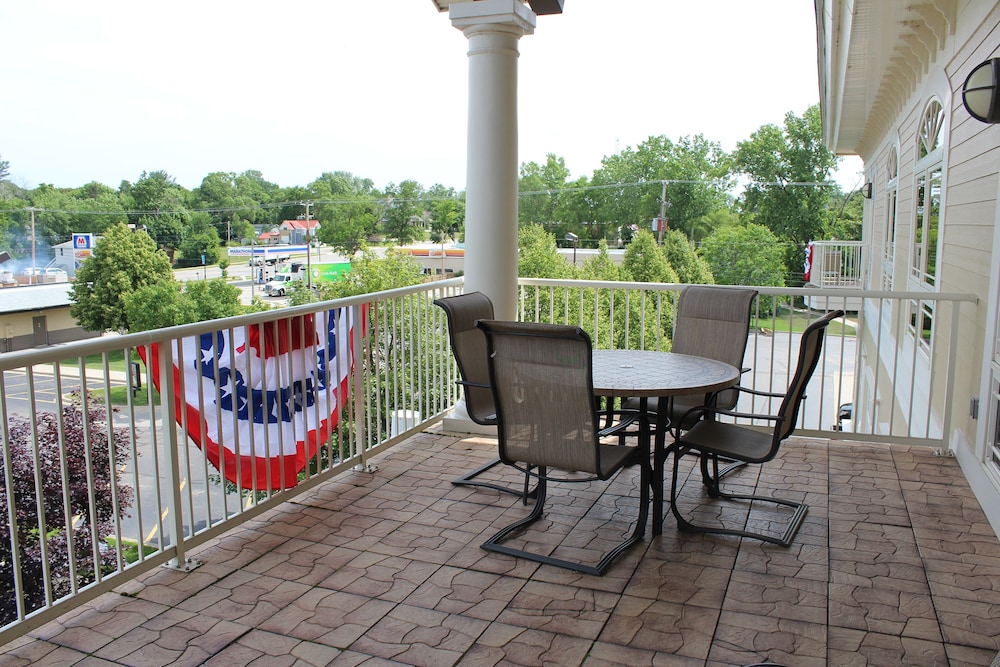 Riverwalk Place Resort & Spa - photo 76