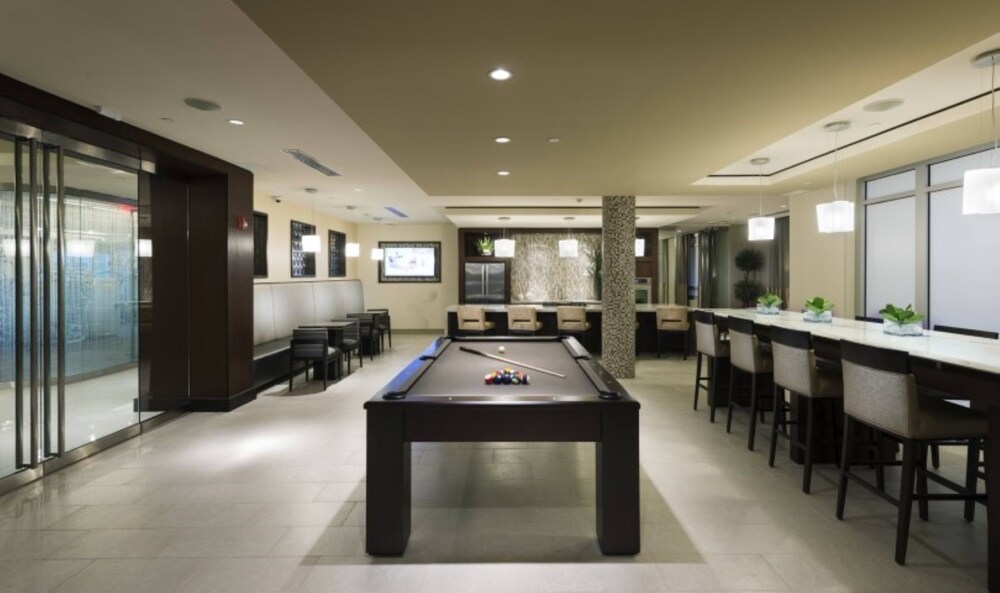 Global Luxury Suites at Cambridge Park - photo 13
