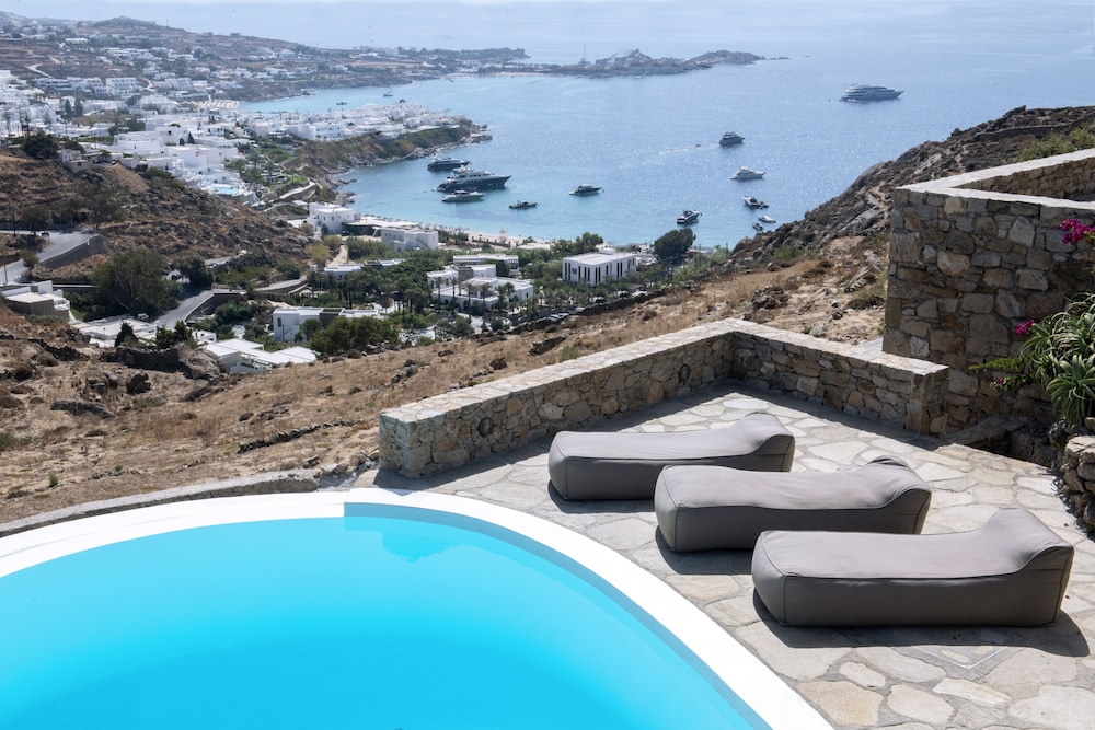 Villa Ammonite — 4-Star Luxury Hotel in Mykonos, Greece