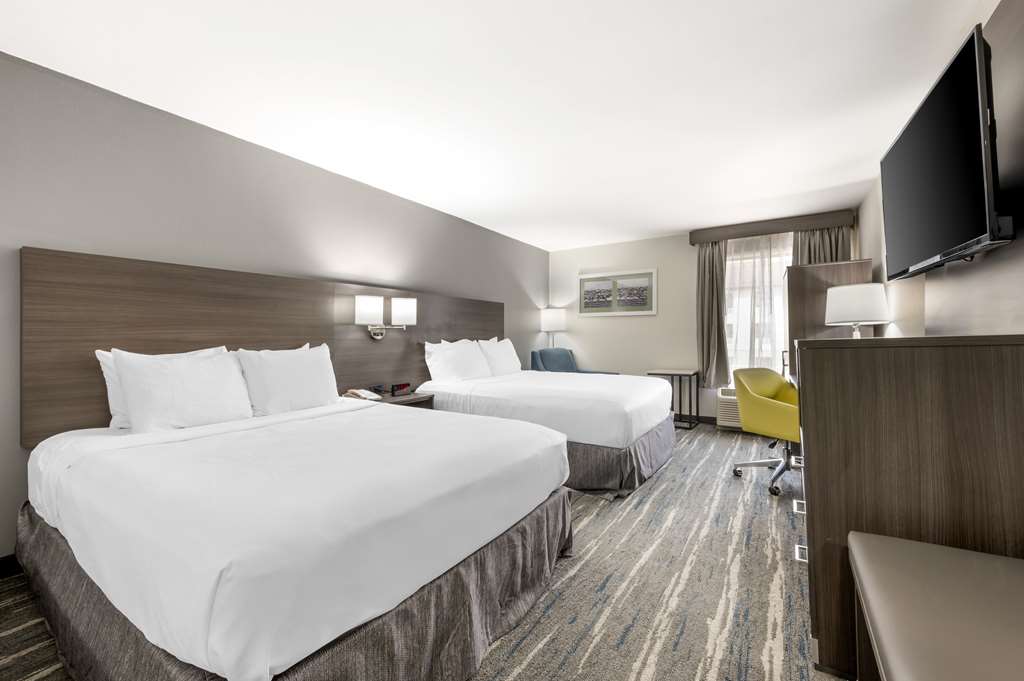 Hampton Inn Mattoon - photo 2