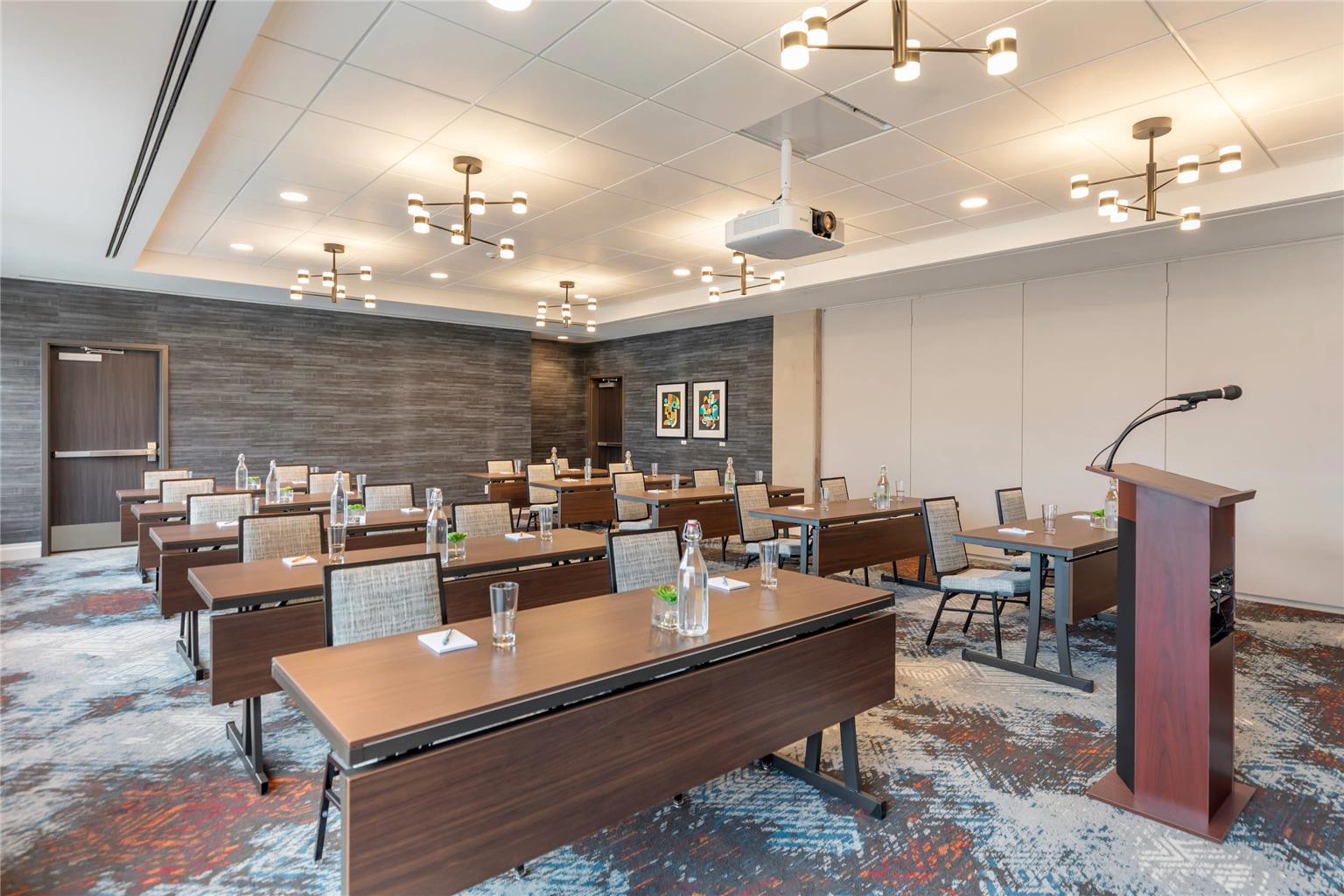 Cambria Hotel Denver Downtown RiNo - photo 46