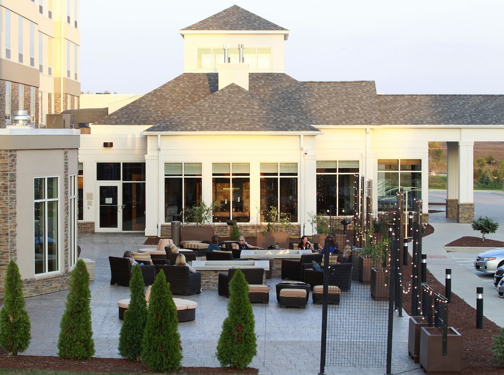 Hilton Garden Inn Cedar Falls - photo 72