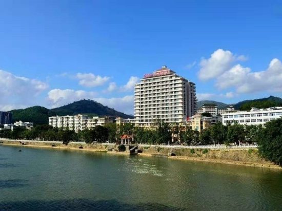 Zhujiang Crystal Hotel — 4-Star Luxury Hotel in Sanya, People's Republic of China