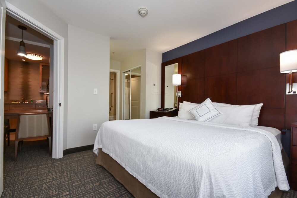 Residence Inn Marriott Concord - photo 10