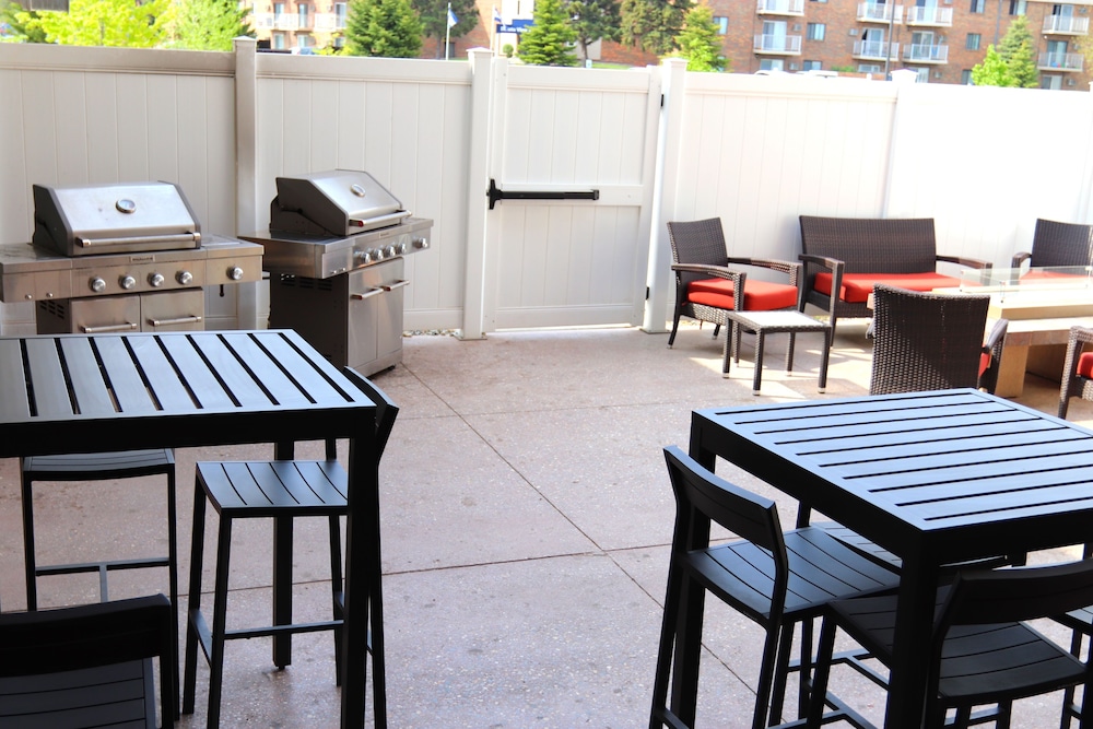 Candlewood Suites Fargo South Medical Center by IHG - photo 27