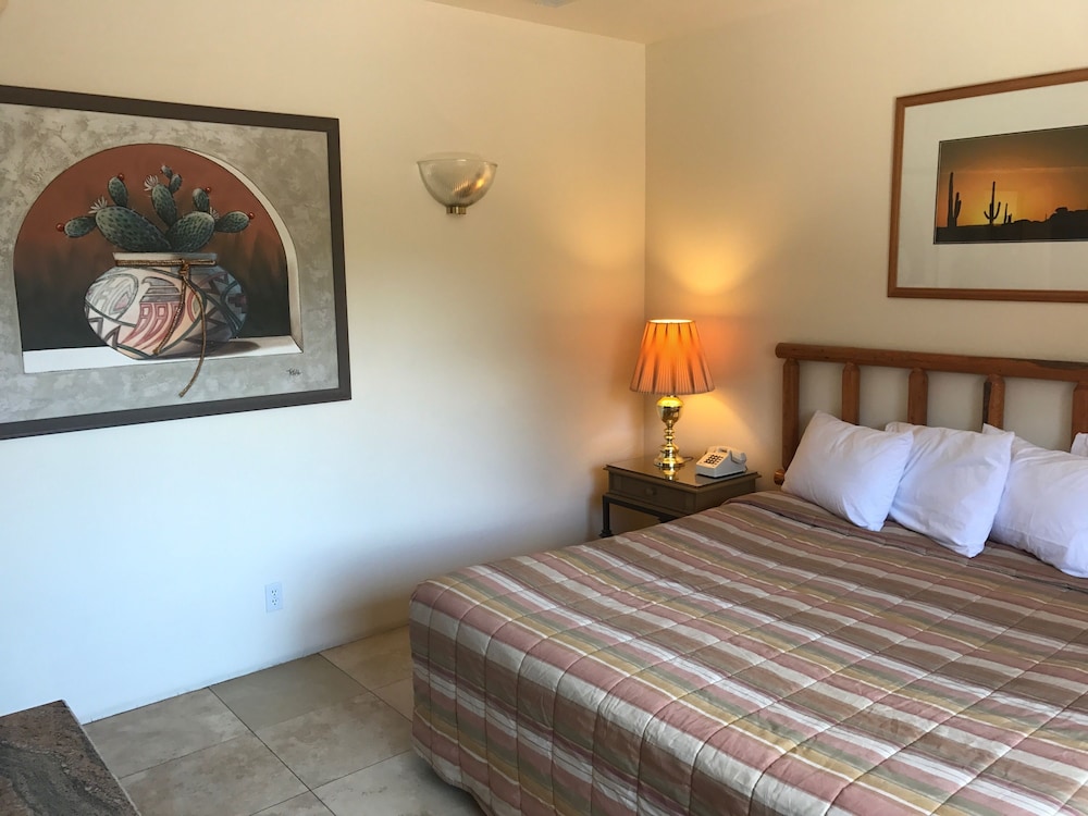 Sedona Village Lodge - photo 5