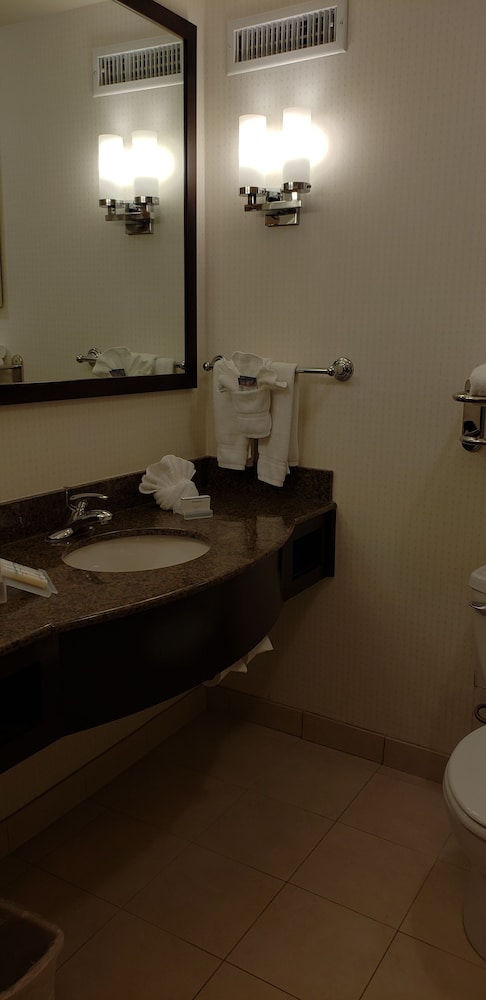 Hilton Garden Inn San Bernardino - photo 35