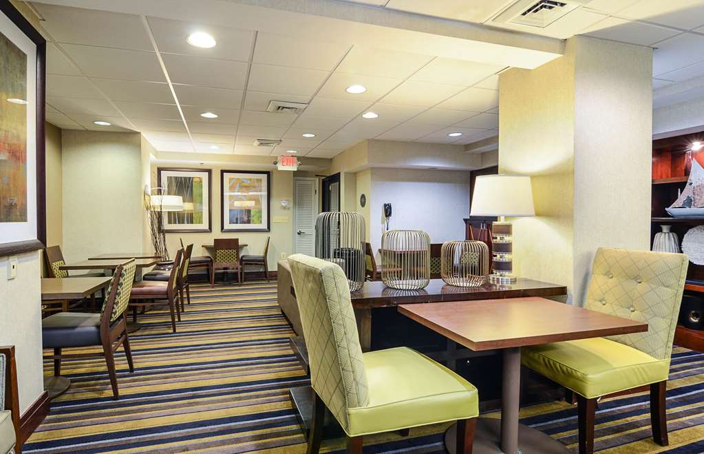 Comfort Inn Downtown DC Convention Center - photo 12