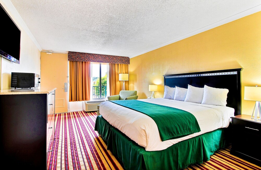 Quality Inn Richmond Hill Savannah I 95 - photo 11