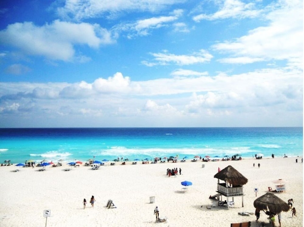 MIO Cancún Hotel Boutique — 5-Star Luxury Hotel in Cancun, Mexico