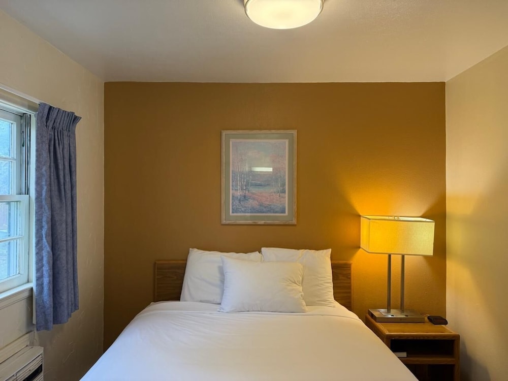 Sunrise Motor Inn - photo 22