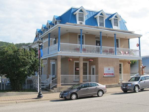 Le Voyageur Inn — hotel in Mattawa