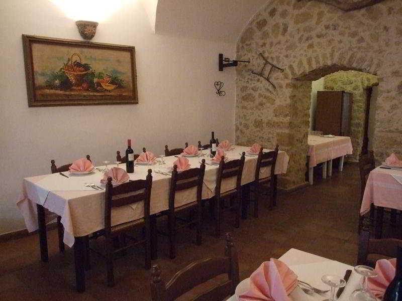 Hotel Morgantina - last minute hotel in Aidone