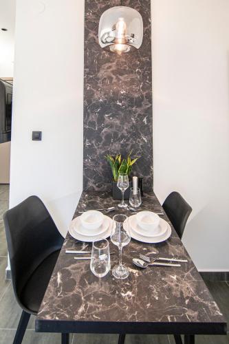 Flats Avenue 236 C — 4-Star Luxury Hotel in Alexandroupoli, Greece