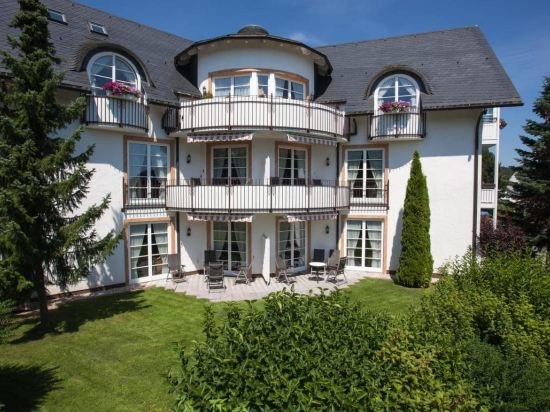 Villa Katharina Penthouse Wohnung — 4-Star Luxury Hotel in Willingen, Germany