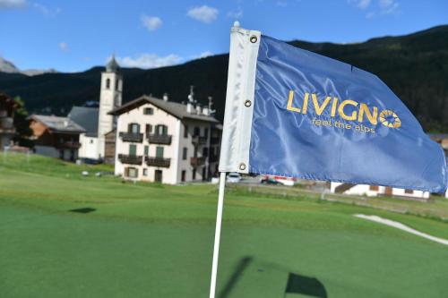 Chalet Matteo — 4-Star Luxury Hotel in Livigno, Italy
