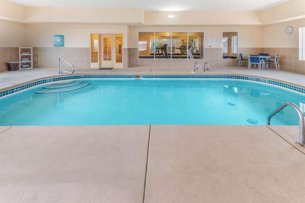 La Quinta Inn & Suites by Wyndham Hobbs - photo 7